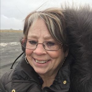 Meet your Posher, Cathie